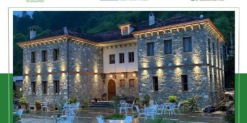 Bujtina “Kaso”, mirëpret turistë të huaj dhe vendas