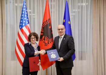 Lajm i mirë për shqiptarët që lëvizin drejt SHBA-së dhe anasjelltas