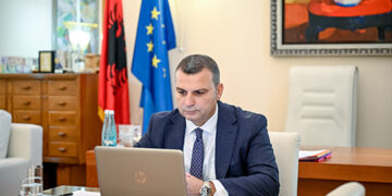 Borxhi publik në 2024 në nivelin më të ulët prej një dekade