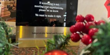 Një festë fundviti me kolektivin me pishina, xhakuzi, akomodim? Adriatik Hotel ju mirëpret me paketat speciale
