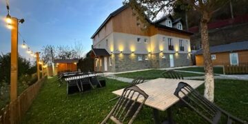 Chestnut_hill_Hotel, lider i agroturizmit në Tropojë