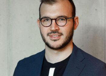 Tirana së shpejti pjesë e platformës inovative CityRiddler. Deivis Shomo, një prej themeluesve flet për Probizz.al