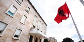 Rindërtimi në njësinë 11 në Tiranë, kompensim shpronësimeve