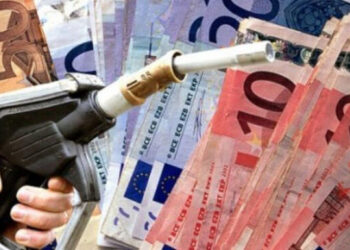 Frika nga çmimet më të larta të naftës pas sulmeve në Detin e Kuq