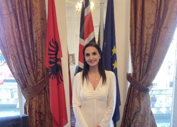 Karriera në rritje e psikologes Enertila Bekteshi, profesioni mes Britanisë dhe Shqipërisë