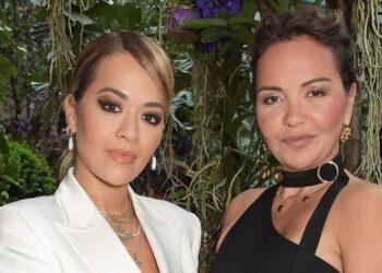 Rita Ora i kushton një këngë nënës së saj për 60 vjetor