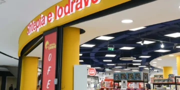 “SHTËPIA E LODRAVE”, TË GJITHA NË NJË VEND PËR VESHJE DHE AKSESORË FËMIJËSH