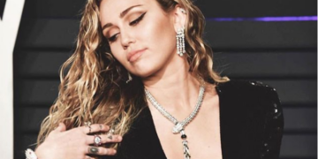 Miley Cyrus këngë me Pharrell Williams