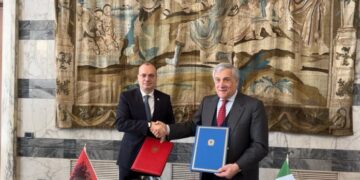 Marrëveshja Shqipëri-Itali, përfitojnë rreth 500 mijë shqiptarë