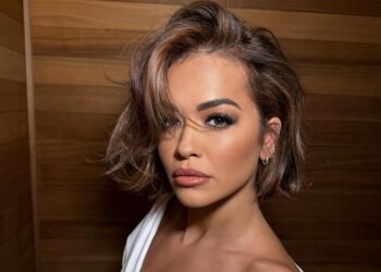 Rita Ora ndryshon totalisht look-un e saj