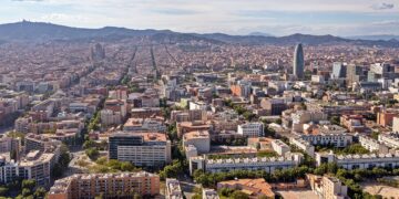 Barcelona rrit me 1 prill taksën turistike