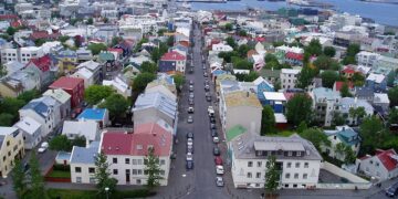 Kryeministrja e Islandës: Më shumë rëndësi do i kushtohet misrit