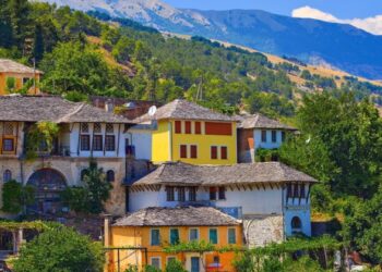 Revista franceze “Grazia”: Shqipëria, një eksperiencë unike pa qenë e nevojshme të shpenzoni shumë!