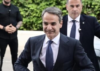 Greqia do të rrisë pagën minimale mujore në 830 euro