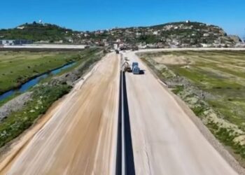 Investimi në kantierin Porto Romano –Durrës drejt përfundimit