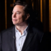 Elon Musk ripunëson disa nga punonjësit e Supercharger që shkarkoi më herët