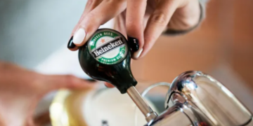 Heineken do të hapë 62 bare në Britani