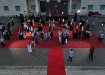 Starton Festivali Ndërkombëtar i Filmit DEA OPEN AIR – Tirana 2024
