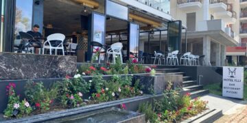Atmosfera e EURO2024 me ofertat fantastike të Hotel Ylli në Shëngjin