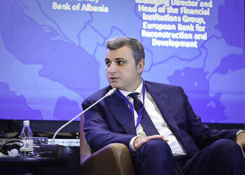 Guvernatori Sejko në Konferencën e organizuar nga Banka Popullore e Maqedonisë së Veriut dhe Komiteti Bretton Woods