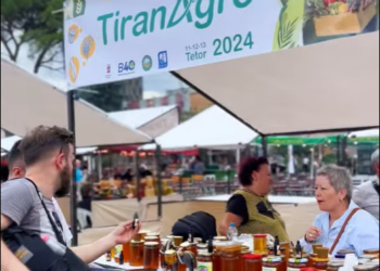 Panairi “Tirana Agro”, fermerët prezantojnë produktet “Made in Albania
