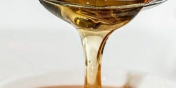 Një lugë mjaltë për të përmirësuar gjumin tuaj
