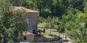 Kulla e Kurpalit në Has mirëpret vizitorët