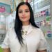 Xheni Canaj, farmacistja që sheh një “partner në shëndet” tek çdo pacient