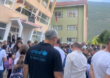 E ARDHMJA E HASIT, 168 NXËNËS U ULËN NË BANKAT E KLASËS SË PARË