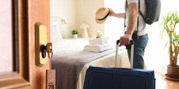 Sa shpenzojnë shqiptarët jashtë? Çdo dalje nga territori i Shqipërisë na kushtoi rreth 350 euro