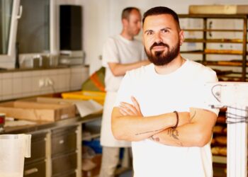 Sipërmarrësi Leotrim Iseni: Çdo biznes i suksesshëm shqiptar forcon besimin dhe imazhin e komunitetit tonë në Zvicër