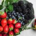 Alarm për prindërit: Këto fruta të preferuara nga fëmijët përmbajnë më shumë pesticide se çdo produkt tjetër