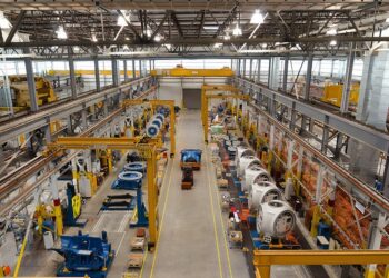 Shqipëria kërkon më shumë fabrika dhe më pak varësi nga importet! Çfarë parashikon ”Strategjia Industriale 2030”