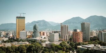 Të gjithë duan shtëpi në Tiranë, 75% e kredive hipotekore jepen në kryeqytet