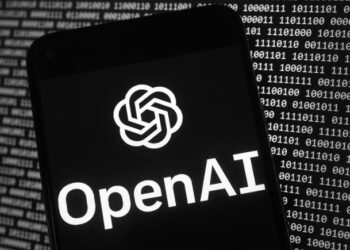 “Inteligjenca artificiale po përparon më shpejt nga sa është bota gati ta përballojë”