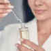 Vitamina C për lëkurën: Sa efektive janë vërtet serumet që përdorim?