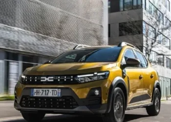 Dacia Sandero mban fronin në Evropë, lë pas Volkswagen Golf dhe Tesla Model Y